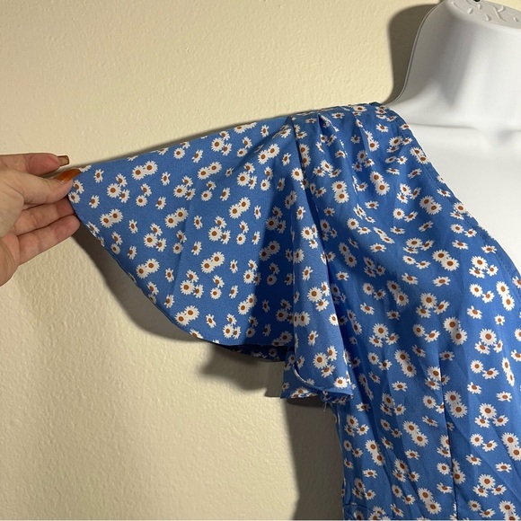 Princess Polly Daisy Floral Wrap skirt Romper Flutter Sleeve Size 2 Party Date - Picture 5 of 10